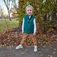 Load image into Gallery viewer, OMG it&#39;s Christmas! High Top Sneaks