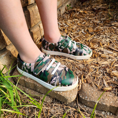 Camo Sneaks