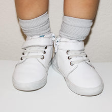 Load image into Gallery viewer, White High Top Sneaks